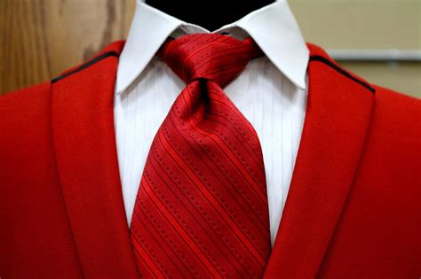 corbata francesa|Corbata: historia y significado de una prenda de .